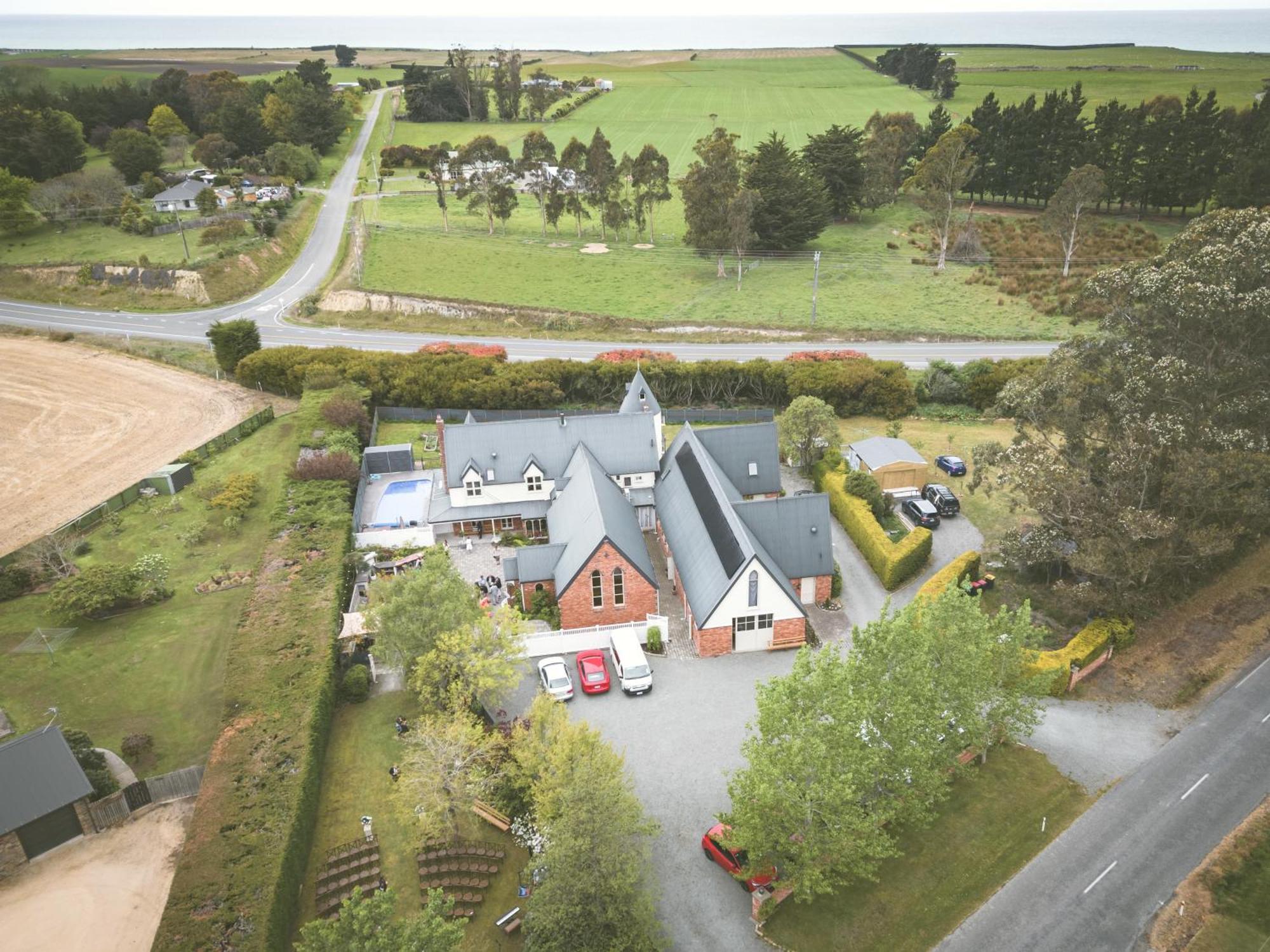 Kingsdown Manor B&B Тимару Экстерьер фото