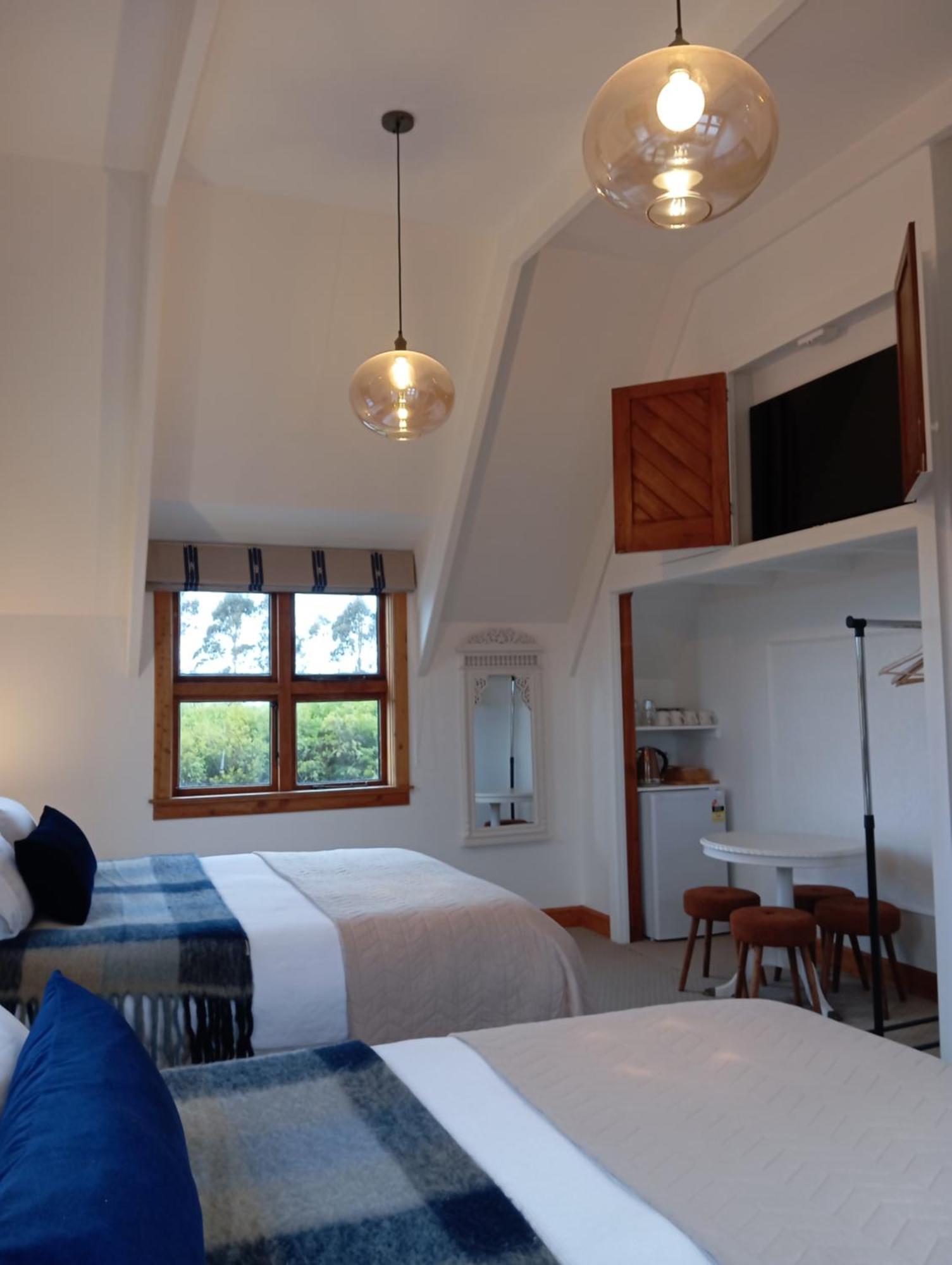 Kingsdown Manor B&B Тимару Экстерьер фото
