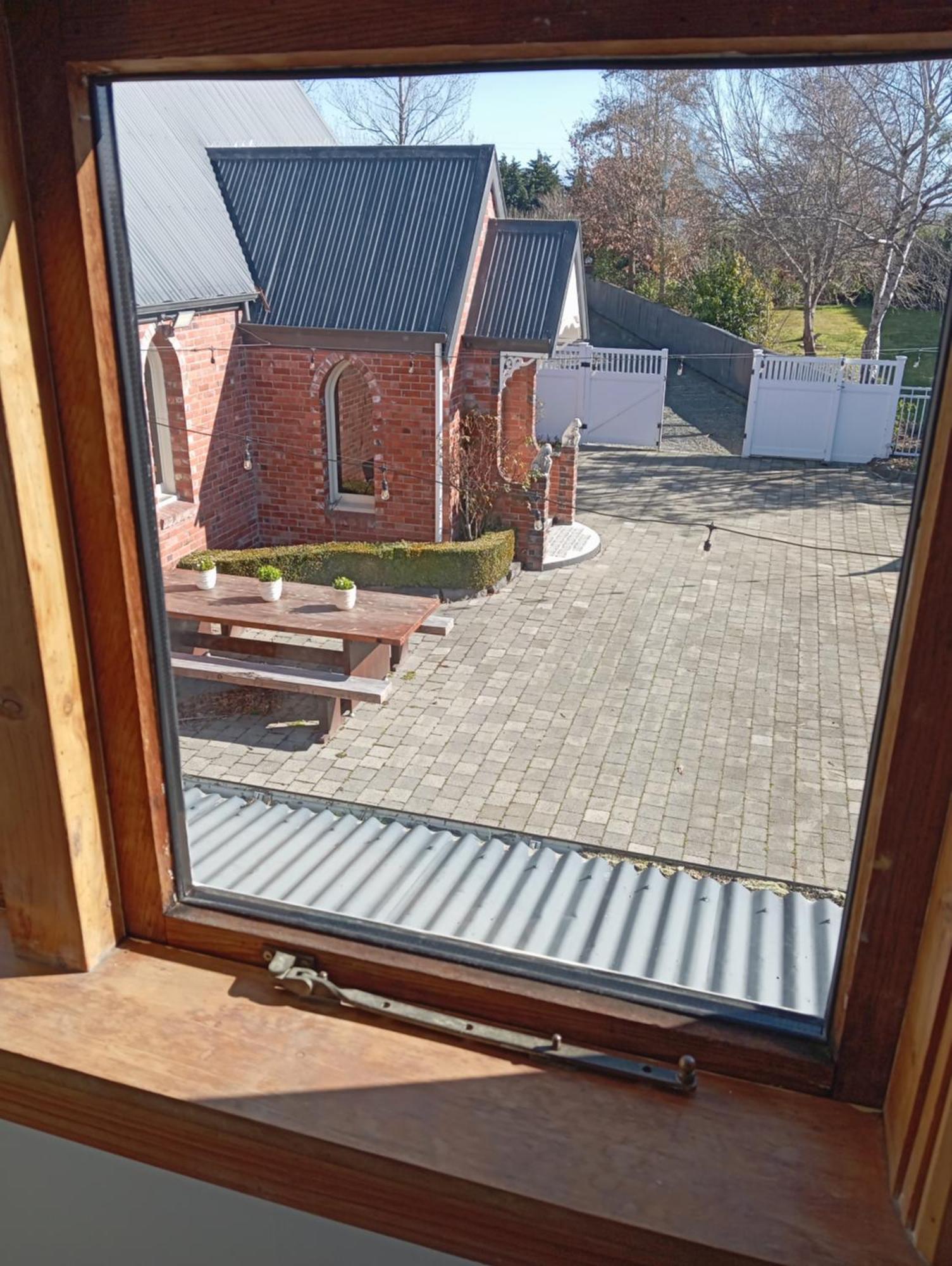 Kingsdown Manor B&B Тимару Номер фото