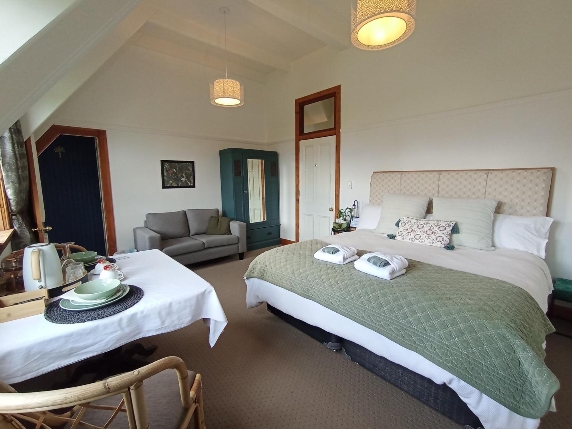 Kingsdown Manor B&B Тимару Экстерьер фото