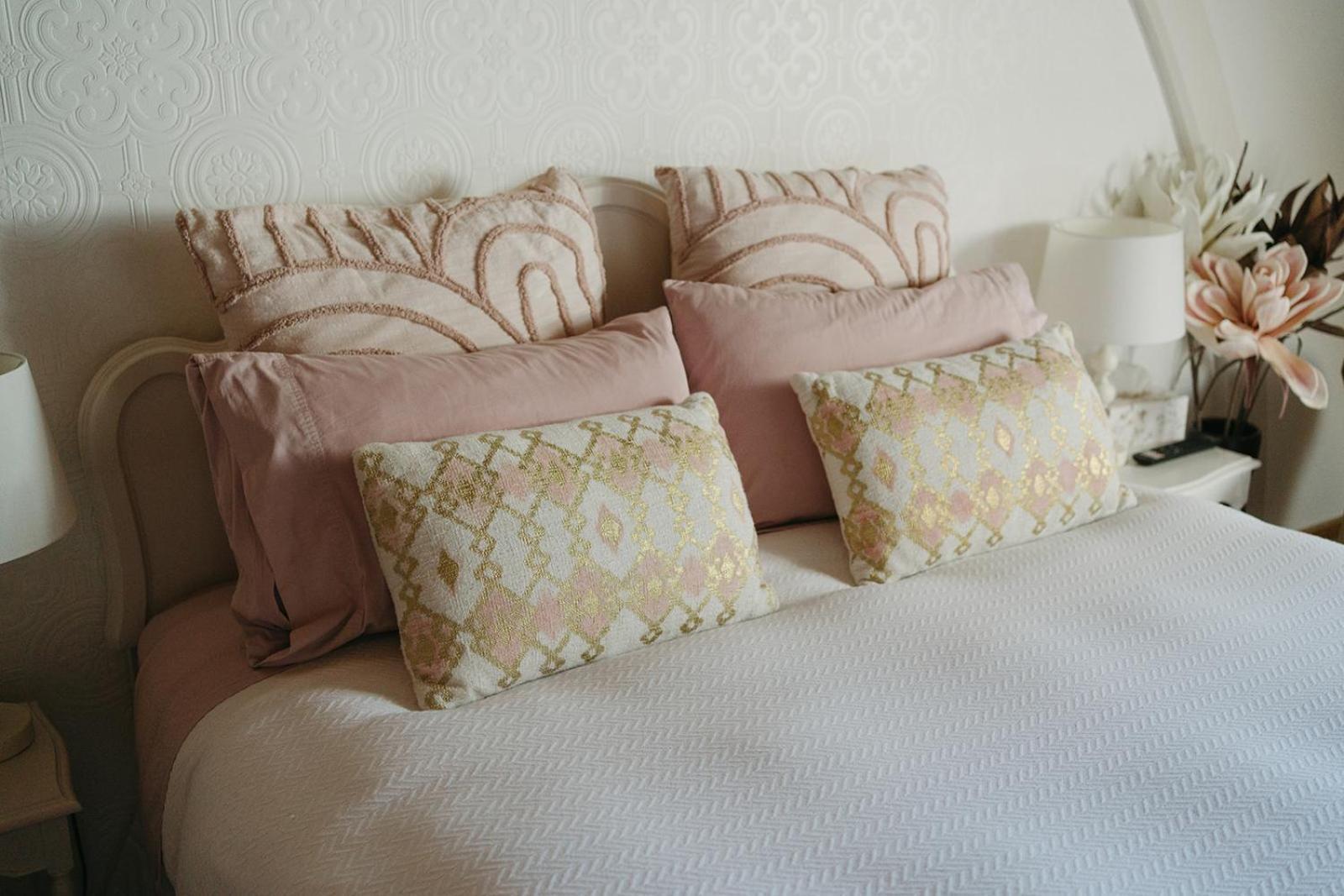 Kingsdown Manor B&B Тимару Номер фото